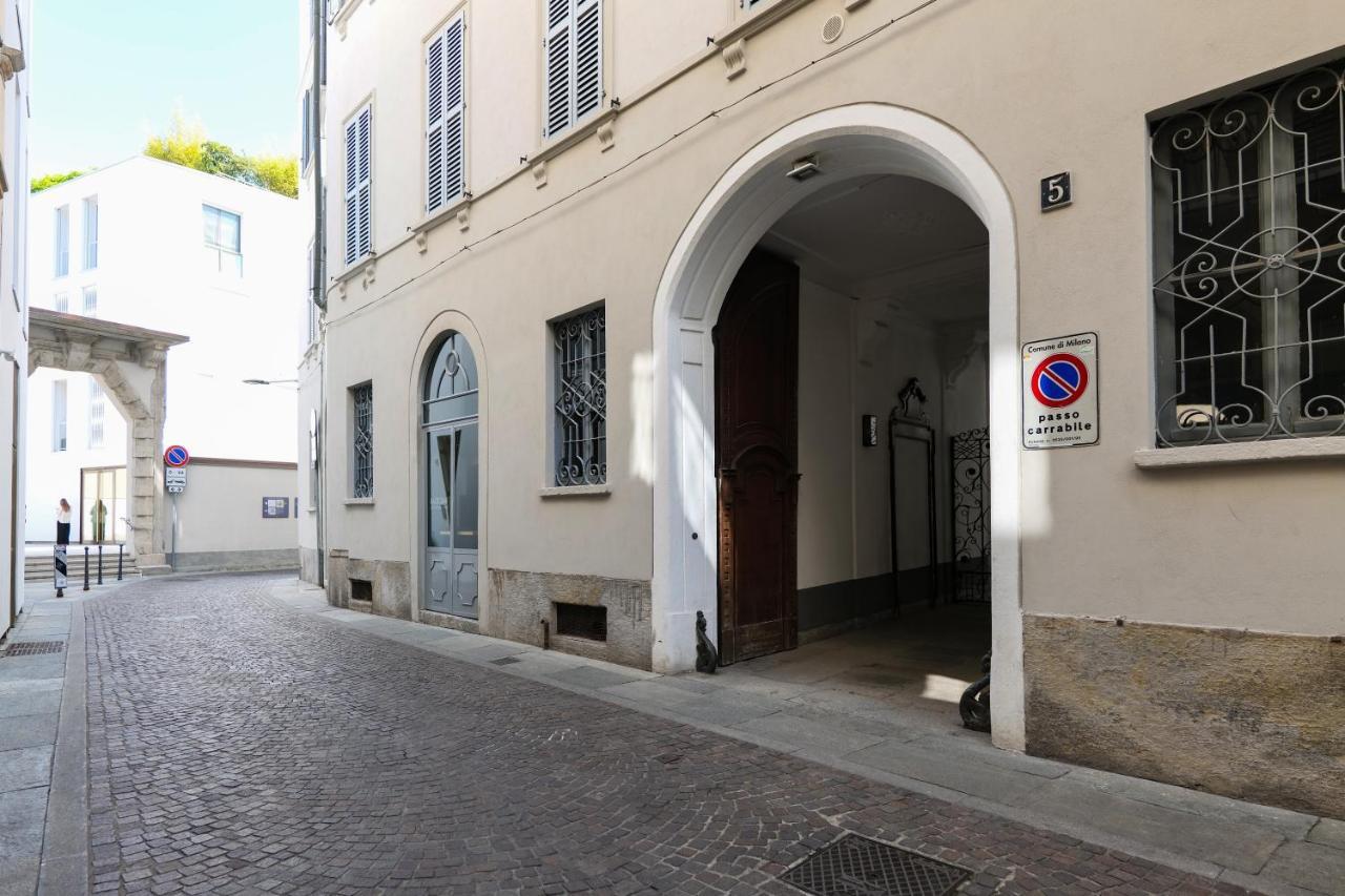 Charming 5 Vie Apt. Milan Center Bagian luar foto